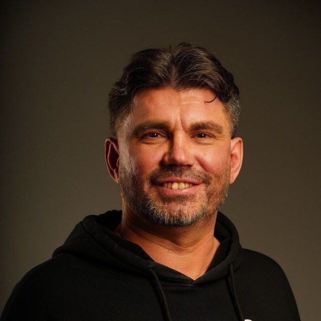 Андрей Отинов